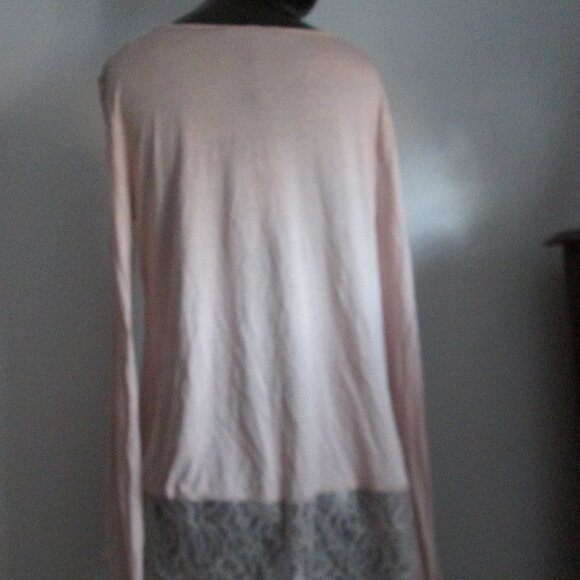 BCBG MAXAZRIA bare pink rayon lace trim tunic top - Picture 6 of 9